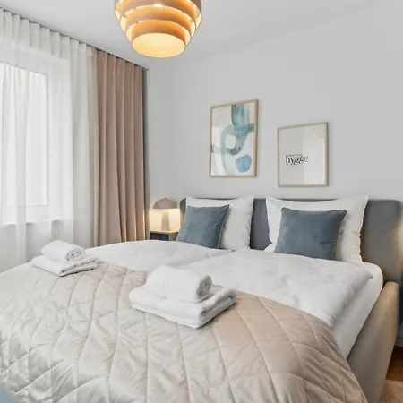 Deluxe Zentrum, Balkon & Kostenloser Parkplatz Apartmán *