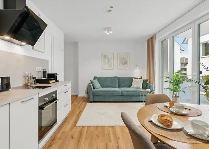 Stylisches Mit Balkon & Kostenlosem Parkplatz Lage In *