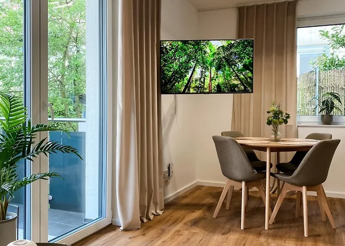 Stylisches Mit Balkon & Kostenlosem Parkplatz Lage In Lejlighed *